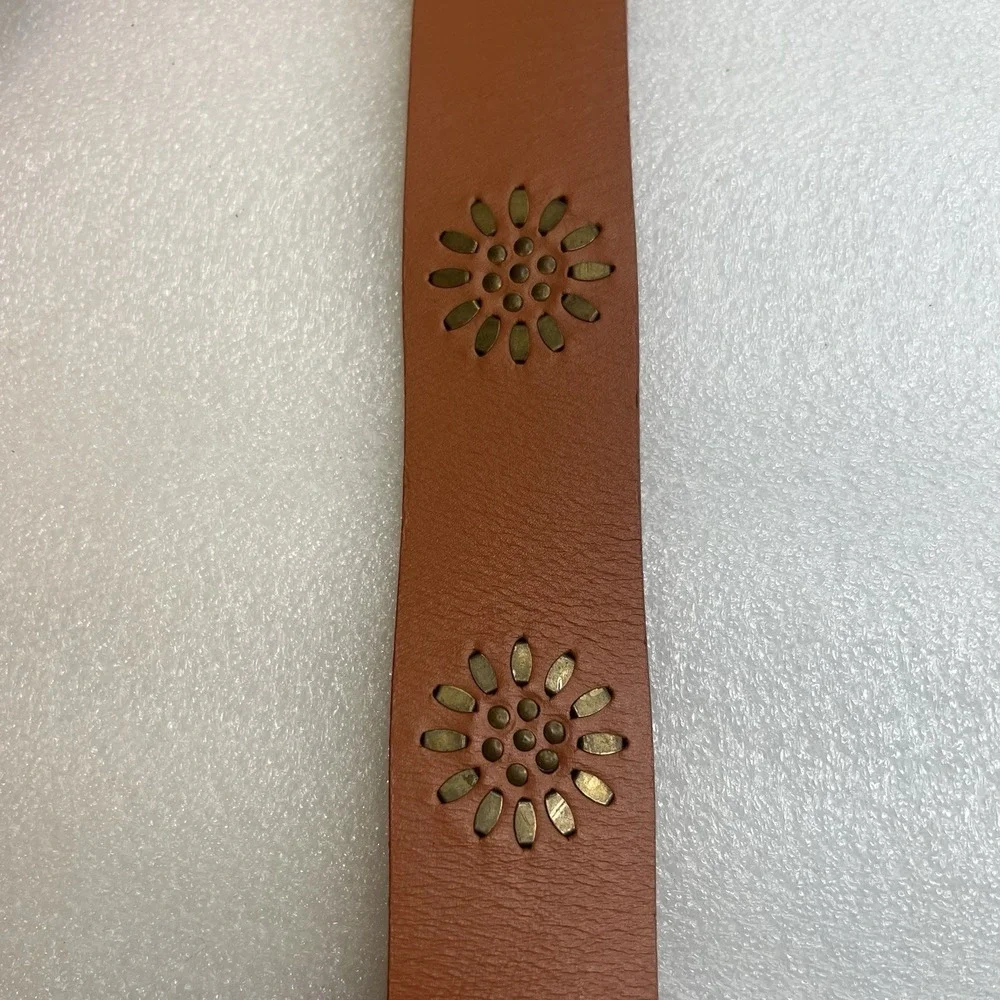 Linea‎ Pelle Anthropologie Brown Genuine Leather Metal Floral Studded Belt M